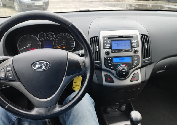 Hyundai I30 cena 16900 przebieg: 149081, rok produkcji 2010 z Płock małe 154